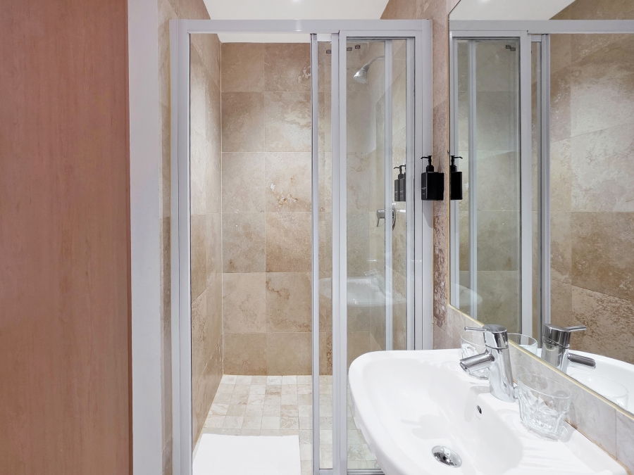 2 Bedroom Property for Sale in Cape Town City Centre Western Cape